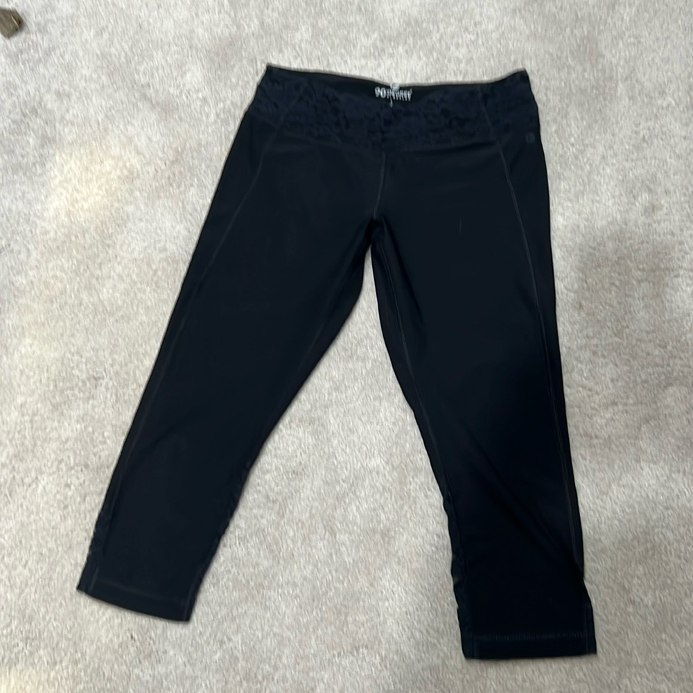 Capri length leggings